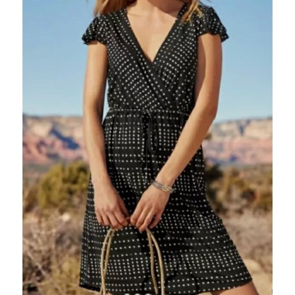 Tommy Bahama Dunmore‎ Dot Black Dress Tassel Ties Size Medium Summer Vacation - Picture 3 of 10